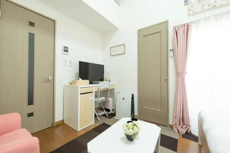 ROOMs六本松 06