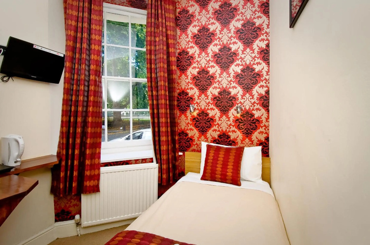 Leigh House Hotel