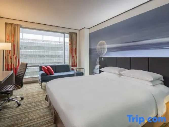 Deluxe Double Club room