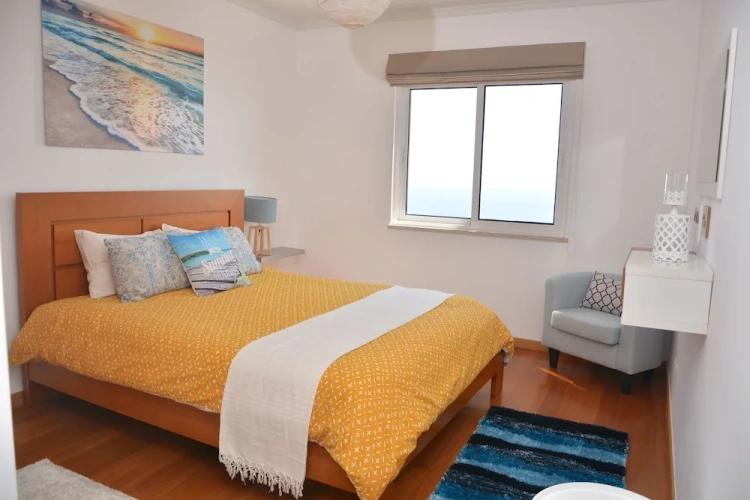 2 Bedrooms Comfort Apartment with sea view