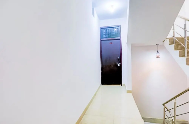 Roomshala 154 Hotel Atharv