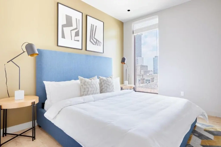 3 Bedrooms Apartment