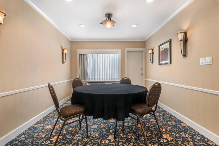 Best Western Plus Columbia River Hotel photo 21