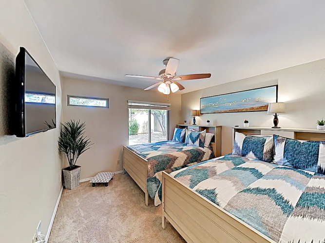 3600 Scottsdale - 2 Br Condo