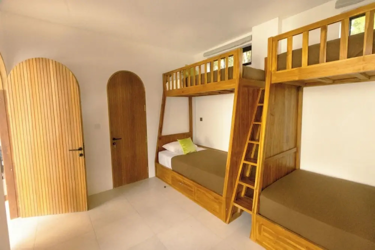 Samstiti Pool Suites Bingin Beach