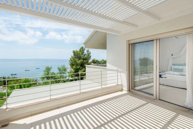Akti Elia Villas