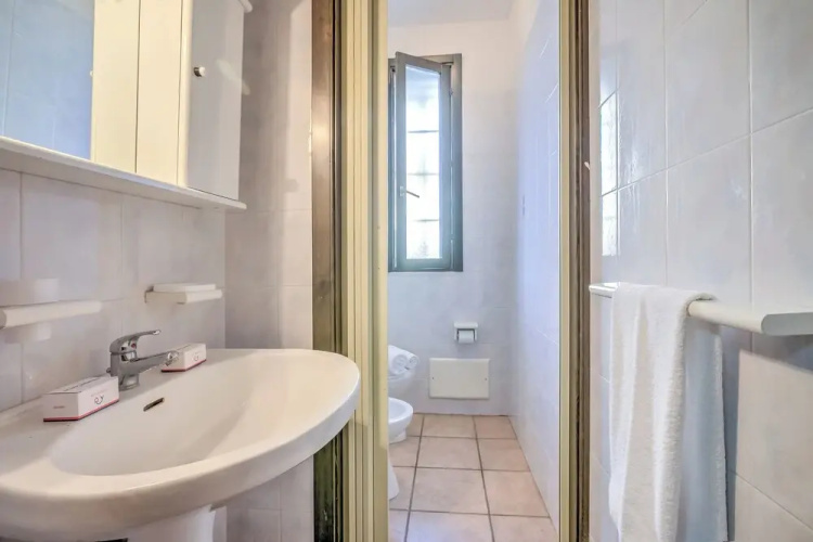 Villetta dei Pini with pool in residence