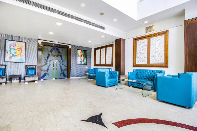 FabHotel Aay Kay Model Town