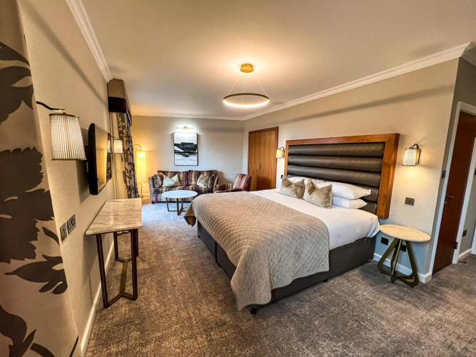 Lodore Falls Hotel & Spa