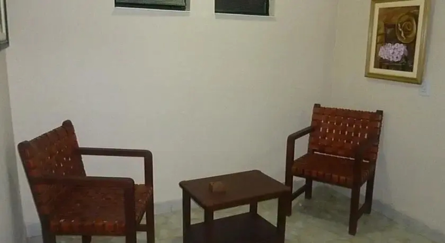 El Escondido Hostal