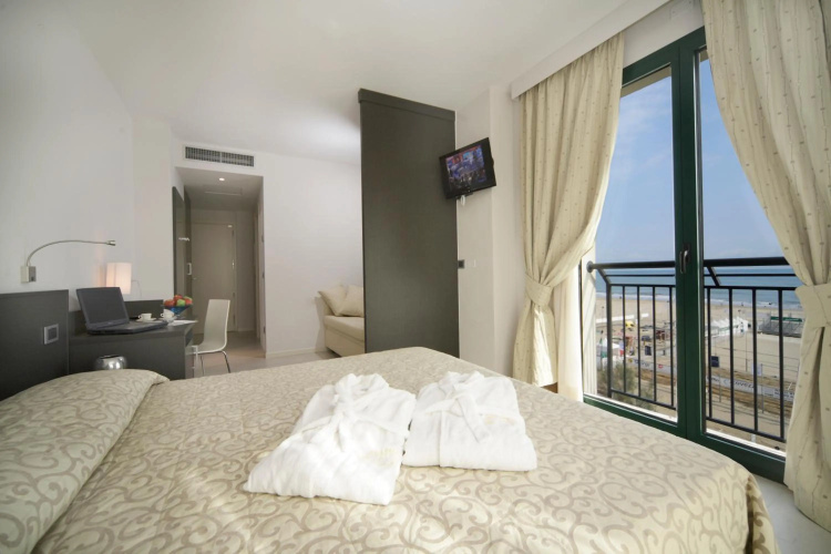 Club Hotel Dante photo 6
