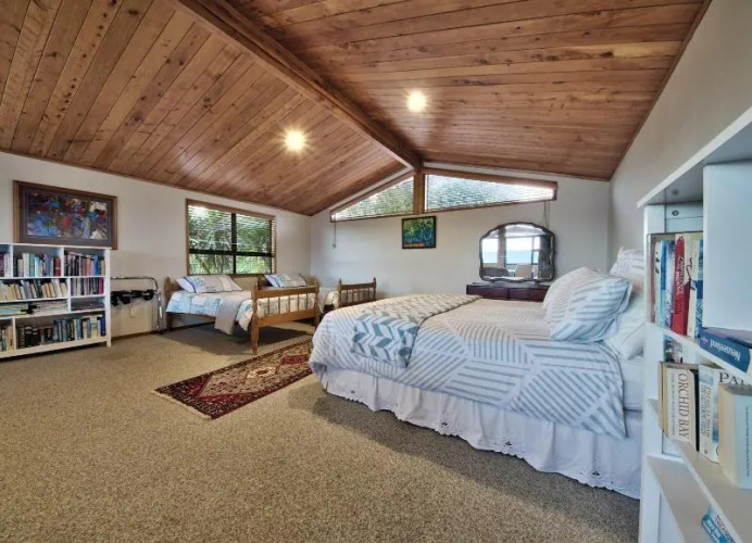 Sandspit Lodge