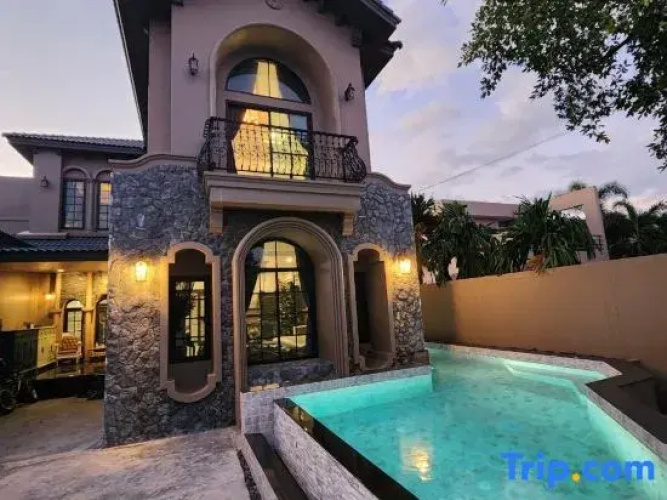 Tuscany&nbsp;Private&nbsp;Pool Villa-Bangsaen