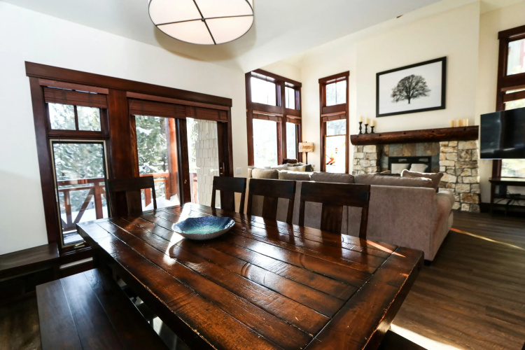 Juniper Crest #25 Condo