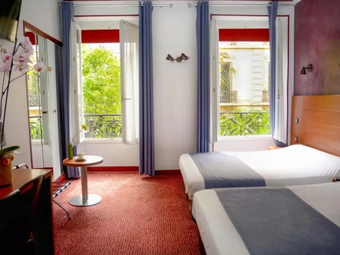 Twin room