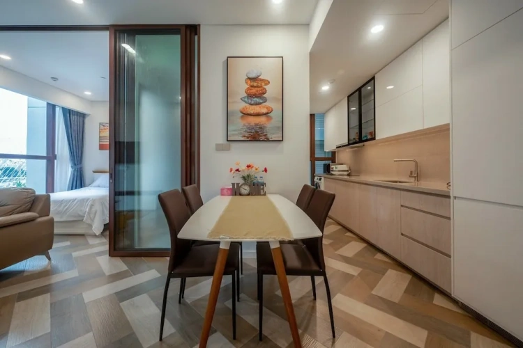 1 Bedroom Apartment with balcony