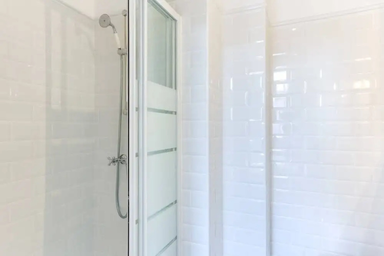 Stunning 2 Bed, all new in Gracia Neighborhood