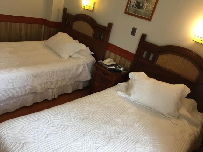Standard Twin room with river view