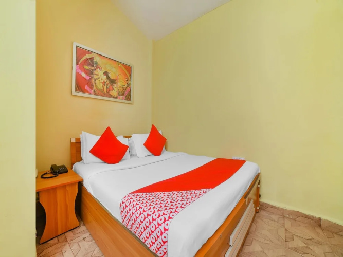 OYO 7509 O Classio Baga Beach Resort