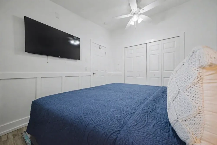 1 Bedroom Premier Apartment