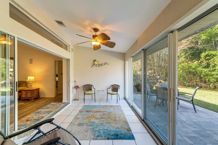 Suntan, Splash & Score: Family Home in Hernando