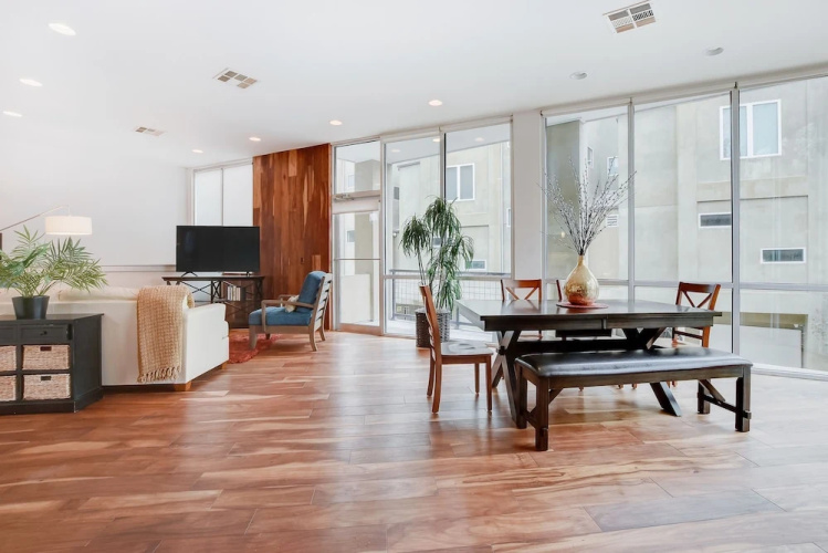 1500 Summit St Townhouse Unit 7