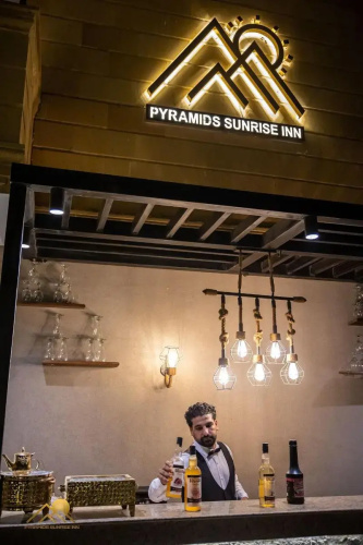 Pyramids Sunrise Inn