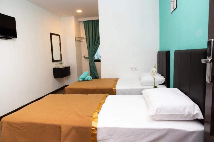 Standard Twin room