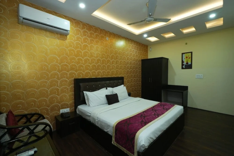 Superior room