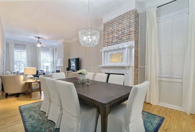 Gallery Stays - Parkside Manor