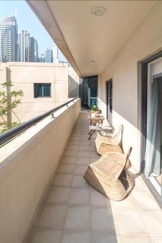 Spacious & Bright Apt In Marina, Sleep 6!