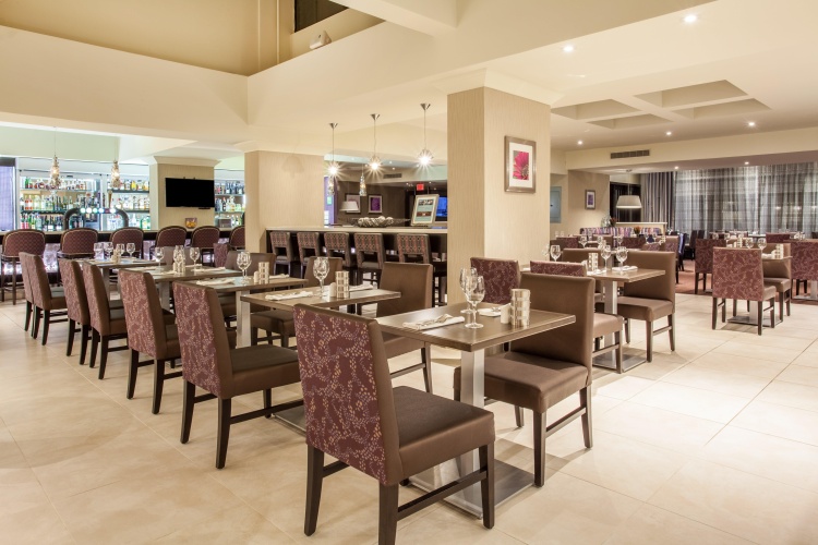 Holiday Inn Toronto International Airport photo 18