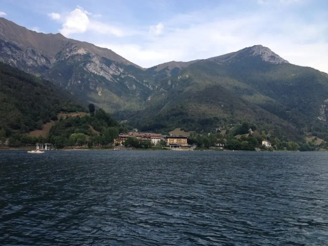 Hotel Mezzolago