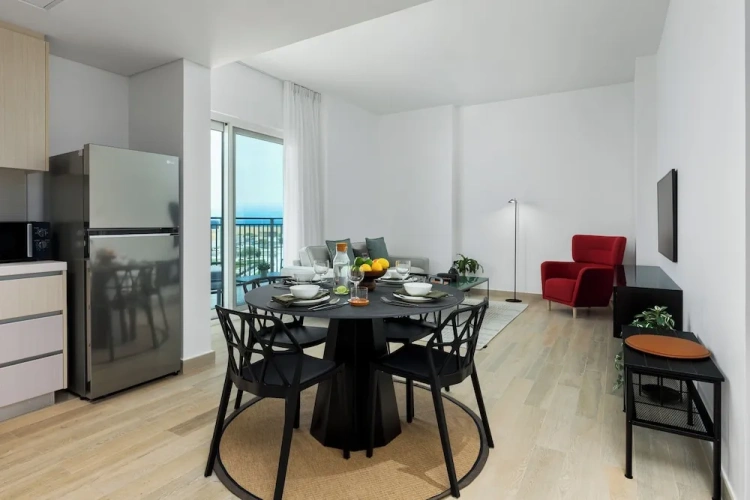 Deluxe Apartment