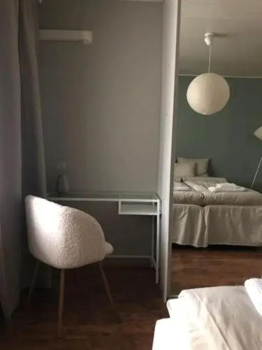 Lovely two room unit with free parking