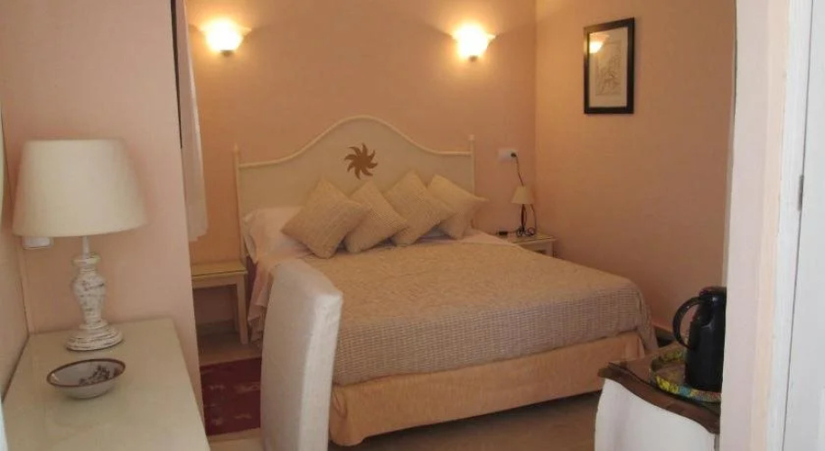 Fowlers Hotel