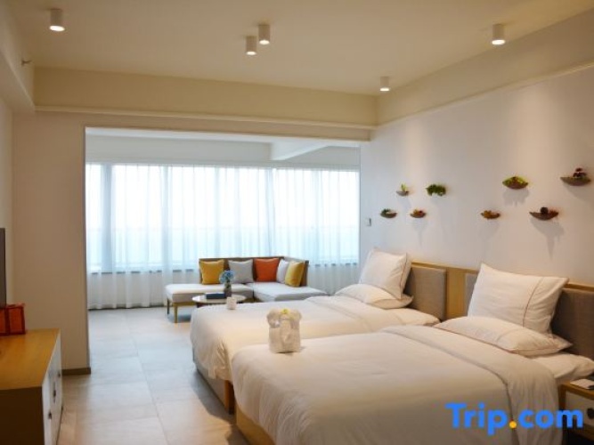 2 Bedrooms Suite with sea view