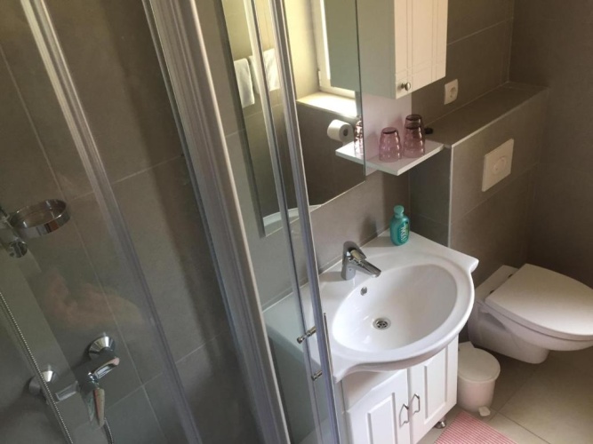 Standard Triple room with view