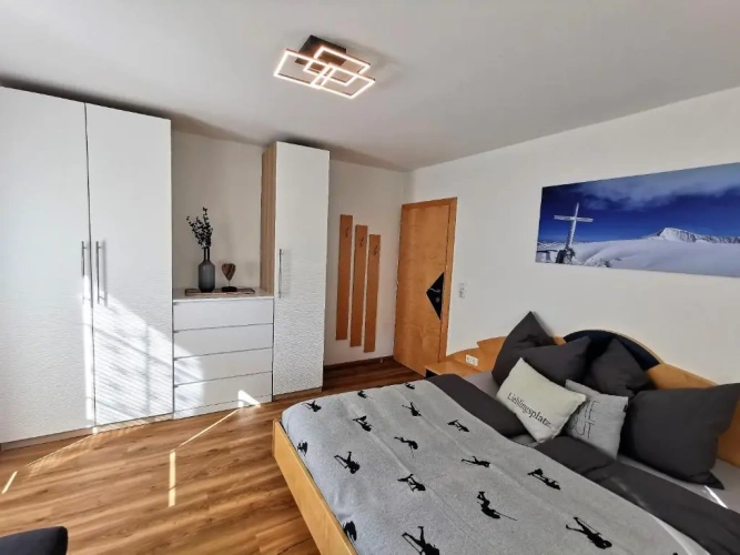Double Cottage
