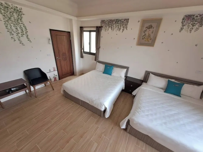 Classic Quadruple room