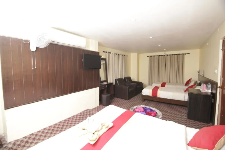Hotel Nomad Inn