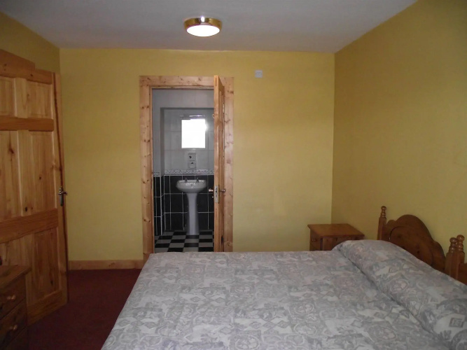Áras BnB and Self Catering Accommodation