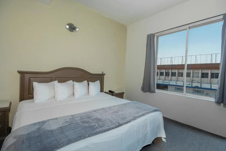 Hotel Plaza del Arco