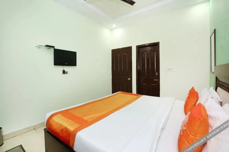 Hotel K K 2