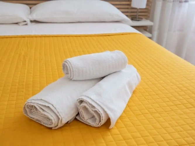 3 Bedrooms Apartment