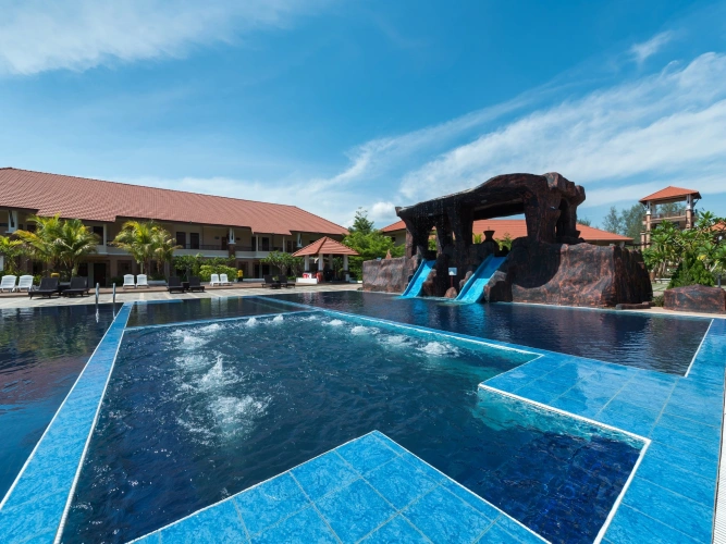 Deluxe Double room with balcony and with lake view