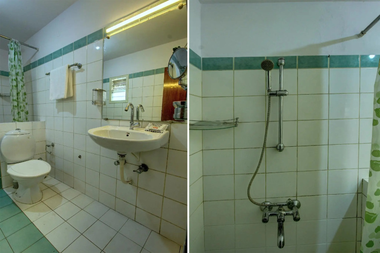 OYO 24935 Aiwan E Ashraf Suites