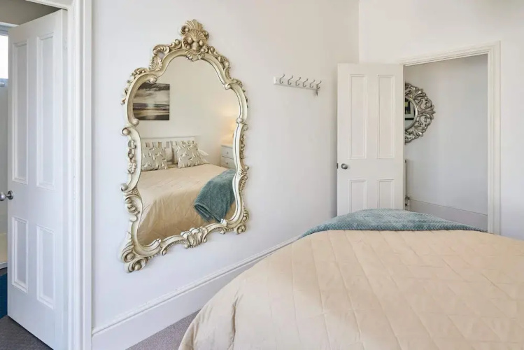 Host Stay Fishers Apartment