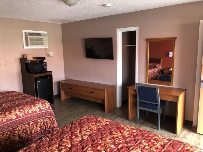 Budget Inn