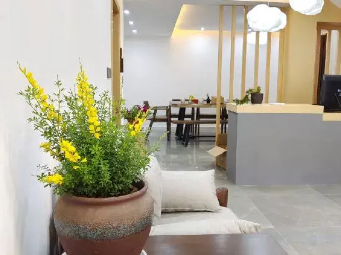 Lushan Qierbushe Hostel